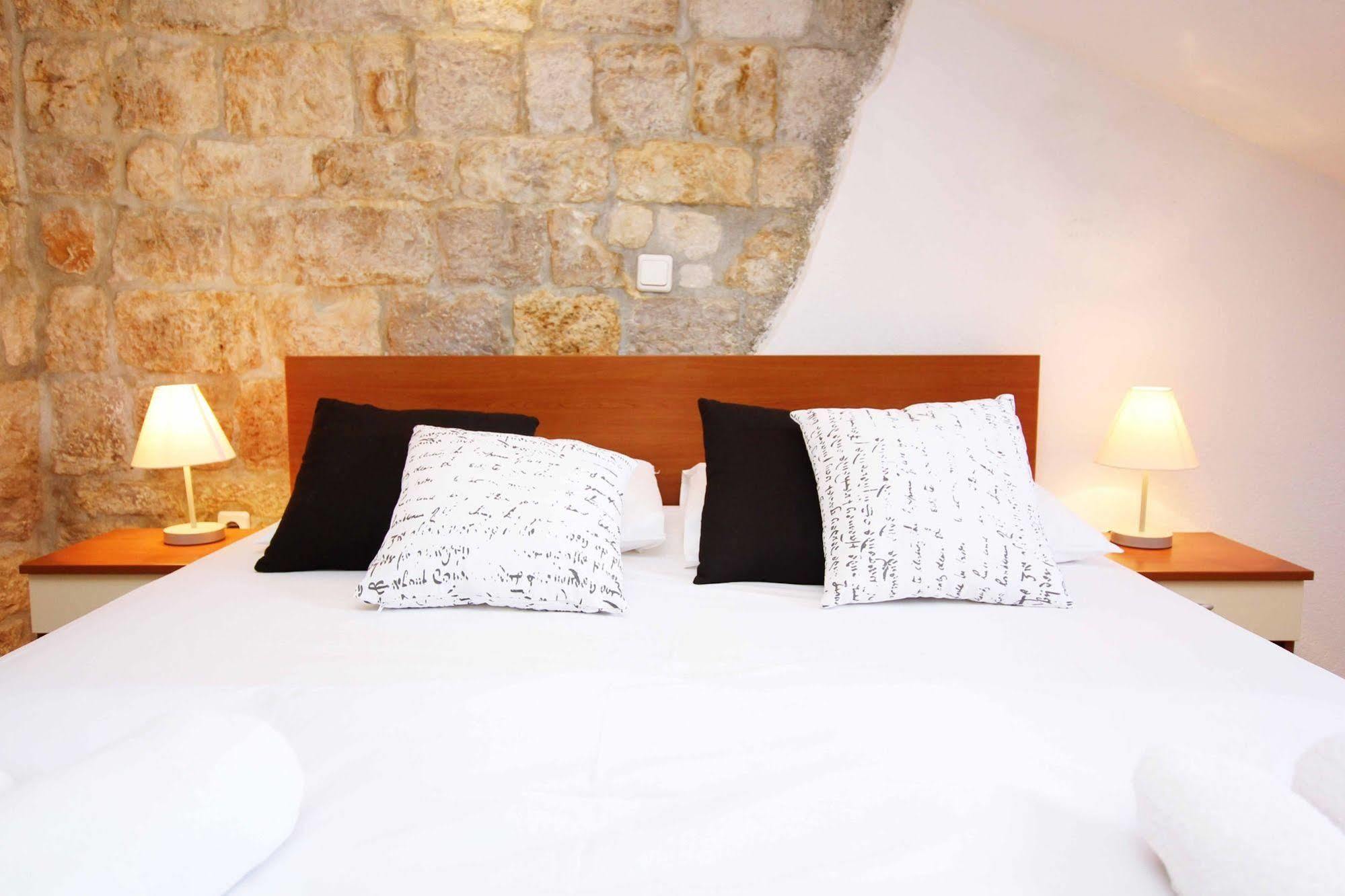 Ivanka Guest house 3*