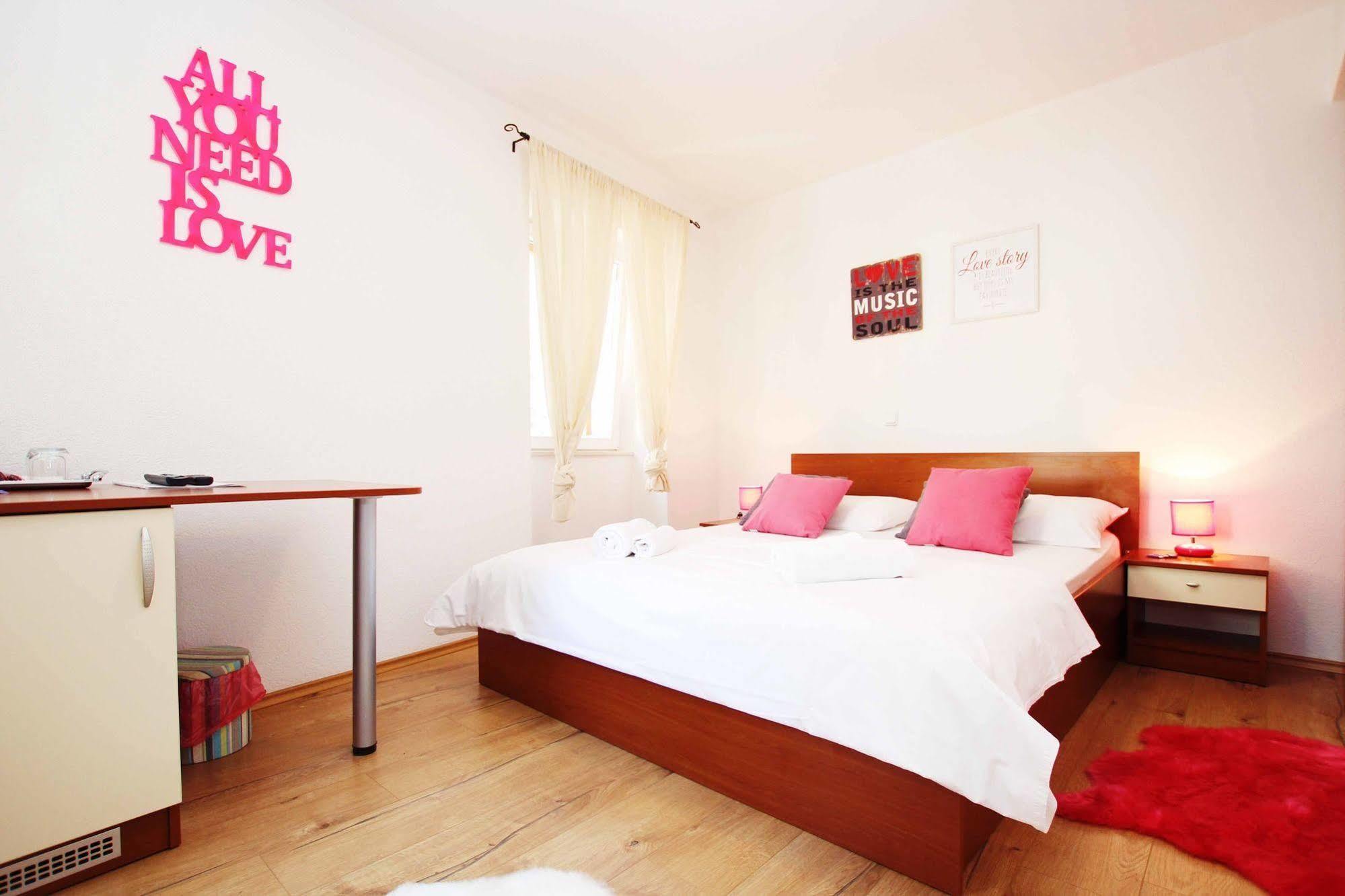 Guest house Ivanka Trogir